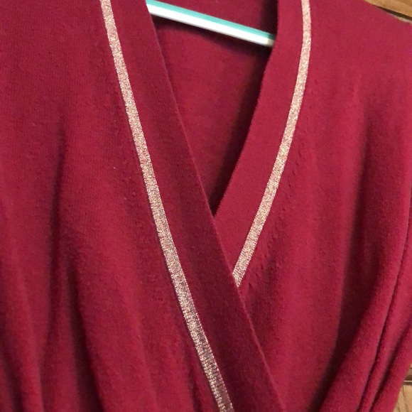 Wrap around plum sweater from Banana Republic. Size small. Gently used - Picture 4 of 4